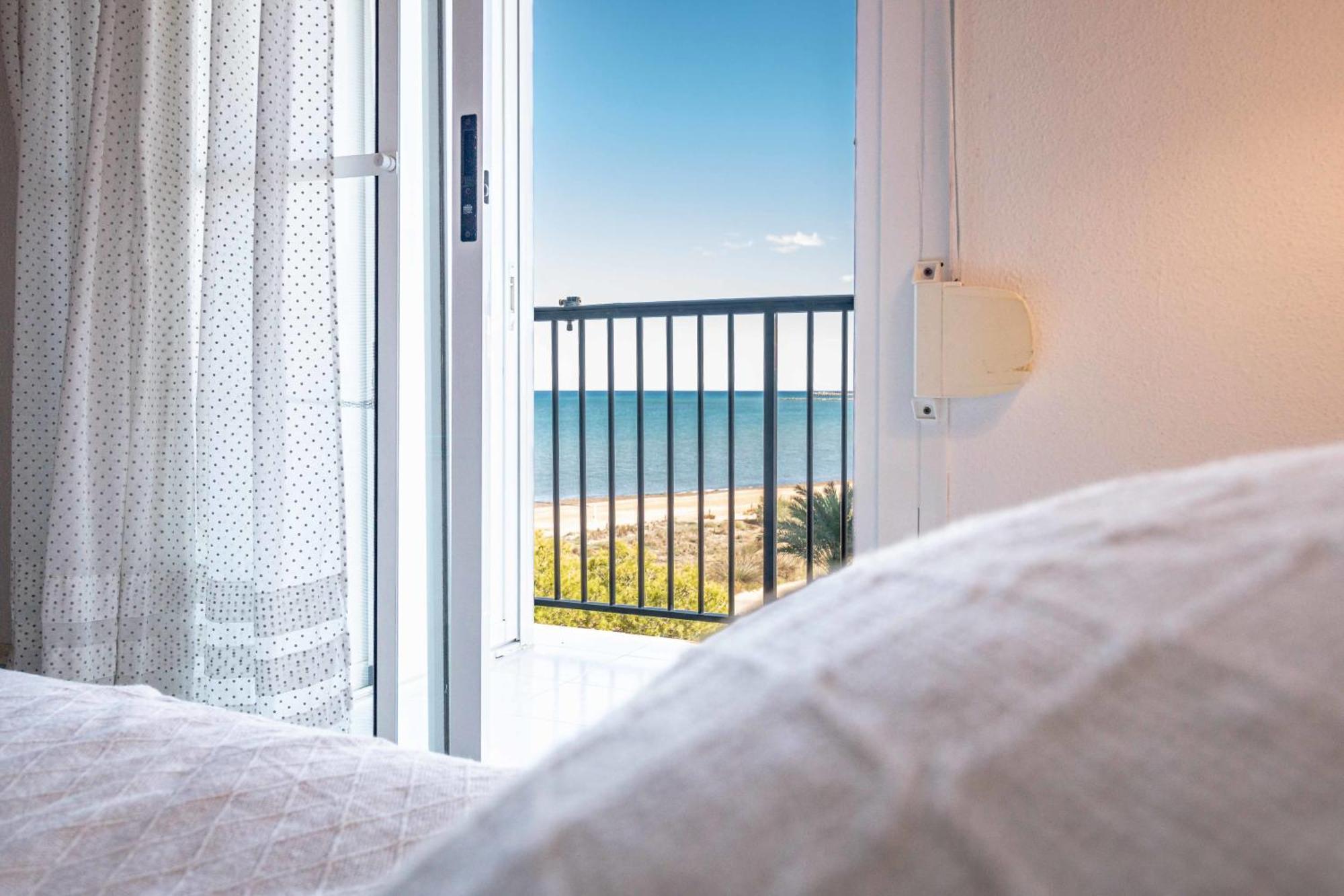 Atardecer Unico En La Playa Apartment Denia Exterior photo